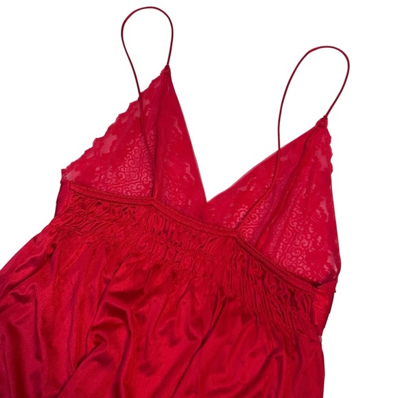 Vintage Gilead Red Satin Lace Nightgown‎ - Size Medium - Made in USA - Picture 2 of 8